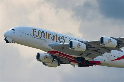 45,628+ Emirates Pictures .